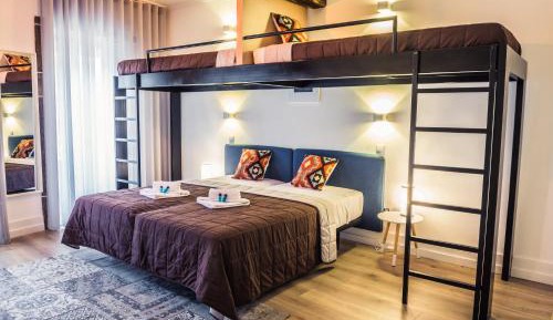 Quadruple Room with Private Bathroom