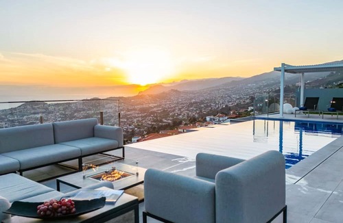Santa Maria Maior House | Villa Boa Nova Branca by LovelyStay
