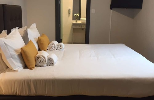 Costa de Caparica Hostel | Villa Caparica Hostel