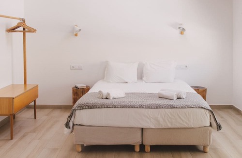Vila do Bispo Bed & Breakfast | Pure Fonte Velha B&B