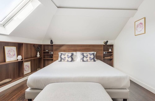 Santa Maria Maior Apartment | Lisbon Downtown Luxury Family Residence