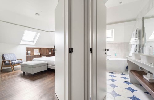 Santa Maria Maior Apartment | Lisbon Downtown Luxury Family Residence