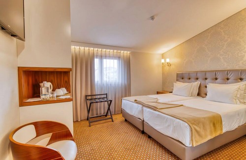 Batalha Hotel | Hotel Lis Batalha