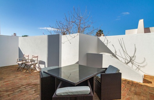 Prainha Apartment | Liiiving in Algarve Alvor Blue Villa