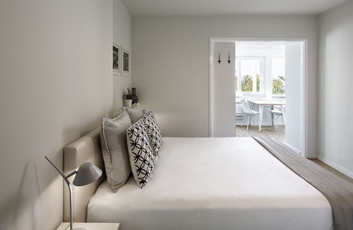 Coimbra House | JR Studios & Suites
