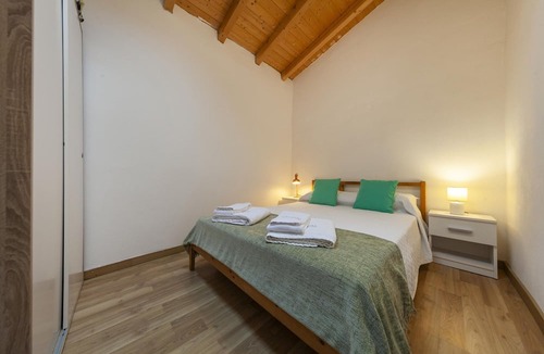 Espiche Apartment | A28 - Castela Street Townhouse in Espiche