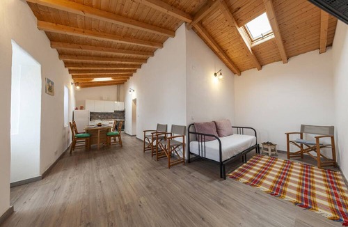Espiche Apartment | A28 - Castela Street Townhouse in Espiche