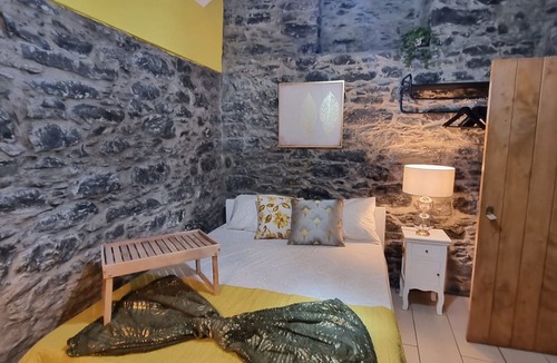Lombo do Doutor House | Room-discover Magical Calheta