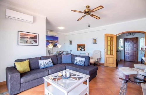 Falfosa House | Villa with 3 bedrooms, wifi and sea view