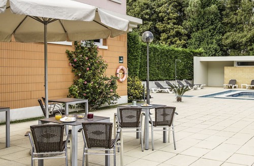 Santa Maria da Feira Hotel | ibis Porto Sul Europarque