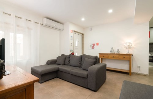 Paredes Apartment | Casas da Petisqueira 61 - Paredes-Oporto