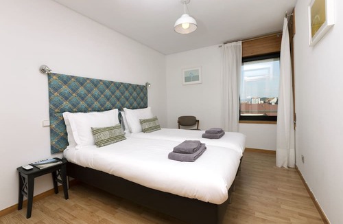 Paranhos Apartment | MQ2 in Oporto With 3 Bedrooms and 2 Bathrooms
