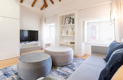 Centro / Baixa Apartment | Modern Cativo Apartment by LovelyStay