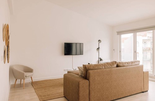 Pena Apartment | City Stays São Lázaro Apartments