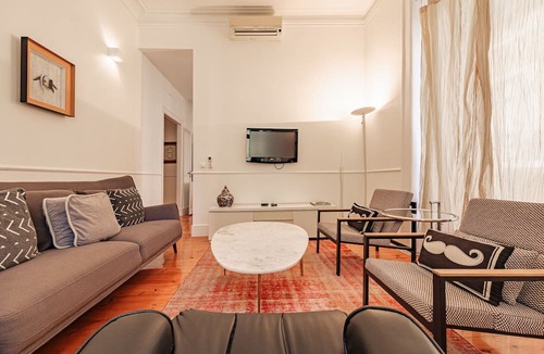 Baixa Apartment | Central 3BR/2BR Apartment | Balconies| Elevator| Baixa
