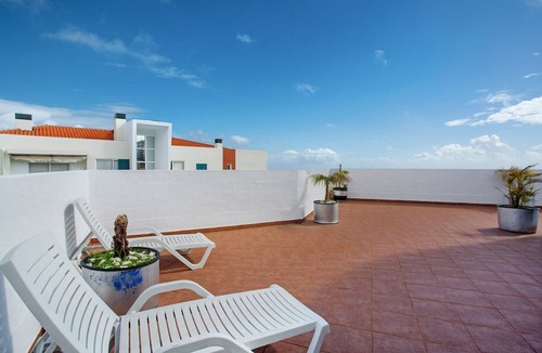 Garajau Apartment | Studio "Lolita with Terrace" – Sea View and Wi-Fi