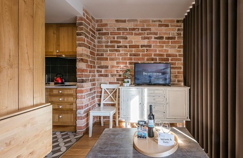 Bonfim Apartment | GuestReady - Crayon Walls 3rd