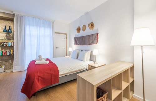 Sao Nicolau Apartment | GuestReady - São Domingos Apartments