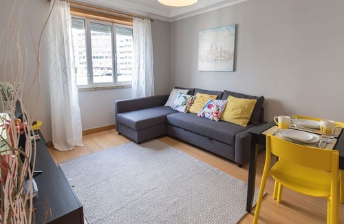 Santo Antonio Apartment | Charming Marquês Flat by LovelyStay