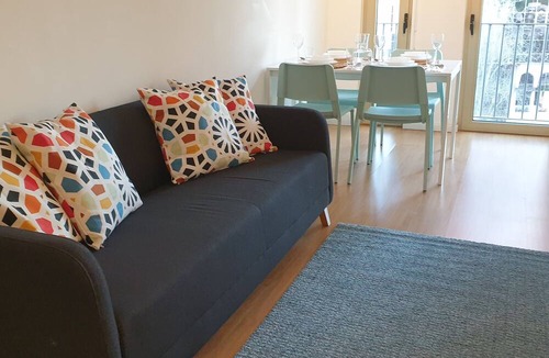 Casal da Ladeira Apartment | 5 min walk to subway with free parking