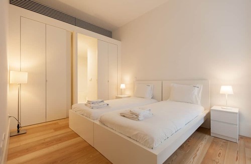 Santa Maria Maior Apartment | FLH Augusta´s Arch Bright Flat