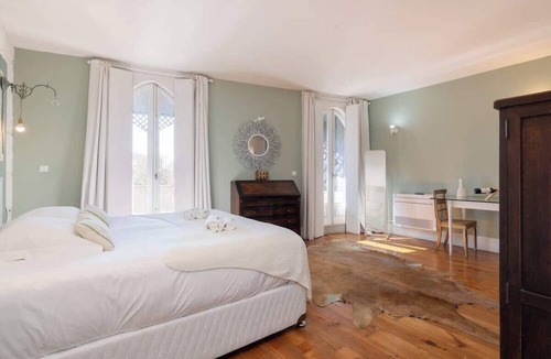 Boavista Apartment | 3 Spacious Flats w/Jacuzzi & Garden by HostWise