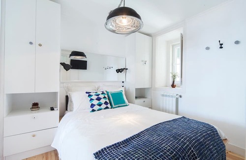 Santos Apartment | Bica 1 - Cordoeiros - Wonderful two bedroom apartment, fully renovated and decorated with lots of co