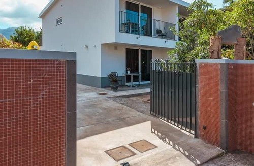 Sao Pedro Apartment | FLH Quintinha Rocha – Jimmy’s Garden Apartment