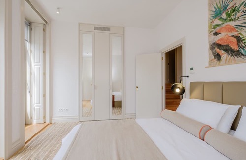 Centro / Baixa Apartment | Boutique Rentals - Kihara's Apt with great views in Ribeira