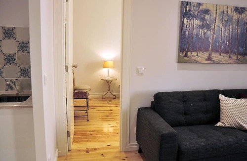 Setubal Apartment | Refurbished apartment with air conditioning in the center of Setúbal