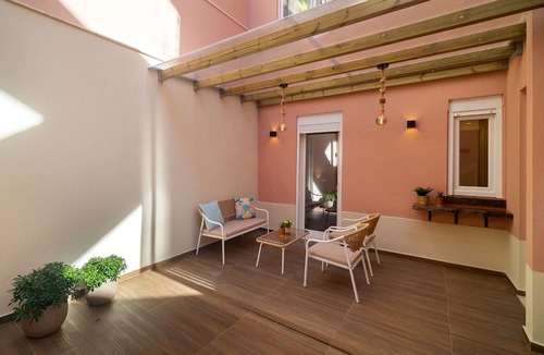 Alto do Pina Apartment | Hideaway Family Apartment