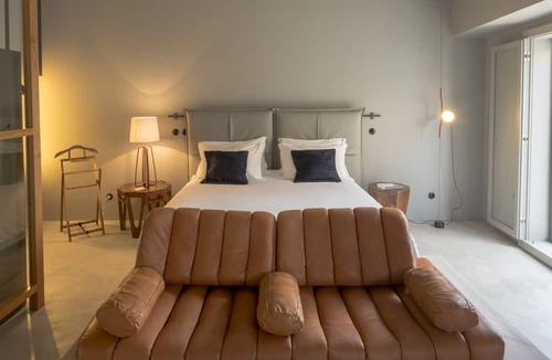 Encarnacao Apartment | Raw Culture Arts & Lofts Bairro Alto