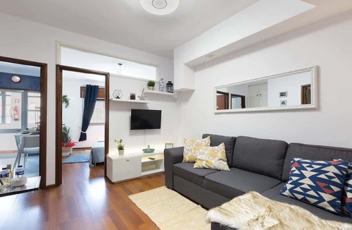 Lapa Apartment | Downtown Lovely Flat by HostWise