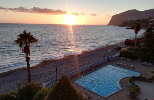 Sao Martinho Apartment | Great Apartment By the Beach with Pool