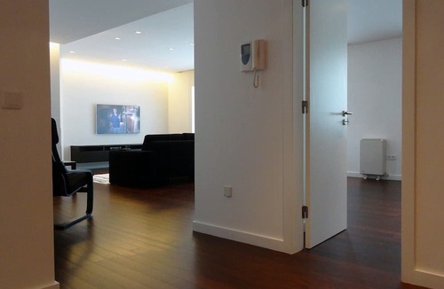 Canidelo Apartment | Affordable Luxury Beach Apartment with superb sea view 10 minutes from Porto