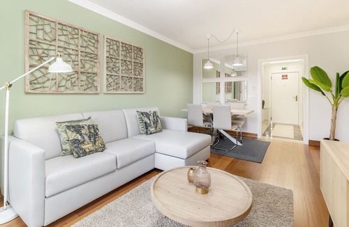 Sao Martinho Apartment | Vila Formosa, apartment in a luxury condominium.