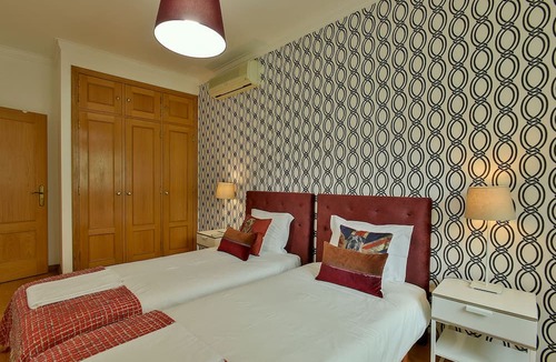 Sao Jorge de Arroios Condo | Angle's 67 With parking Place