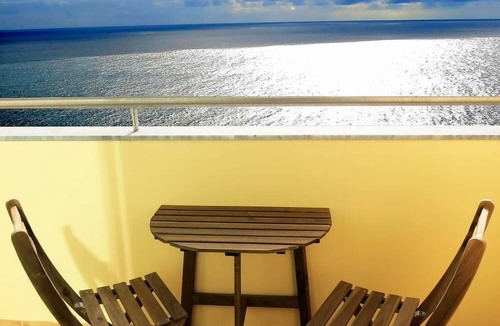 Sao Martinho Apartment | Superior Rentals - Beachfront Penthouse (free parking)