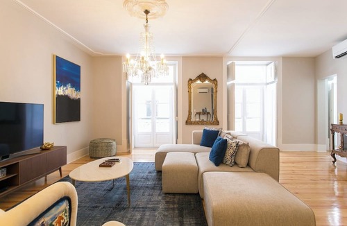 Misericordia Apartment | Chiado deluxe gem 4bdr amazing apartment!