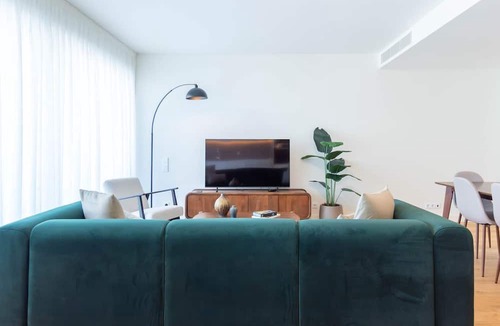 Canidelo Apartment | Afurada Riverfront 2BR by LovelyStay