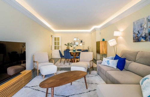 Parede Apartment | Parede Beach Apartment by Portugal Portfolio