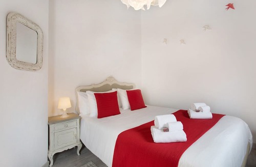 Monserrate Apartment | Apartment 'Páteo Da Várzea 3' with Shared Garden and Wi-Fi Access
