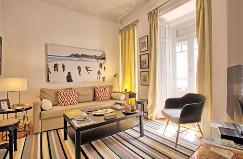 Sao Sebastiao da Pedreira Apartment | Amoreiras Luxurious Apartments
