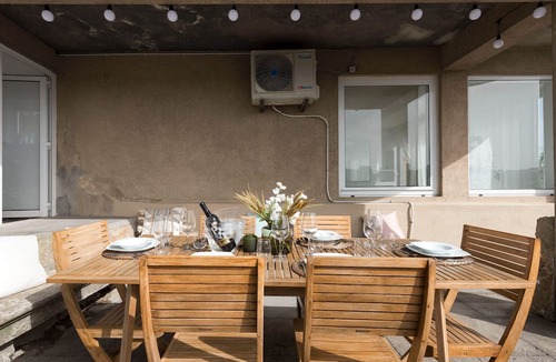 Lordelo do Ouro e Massarelos Apartment | Villa D' Ouro with pool