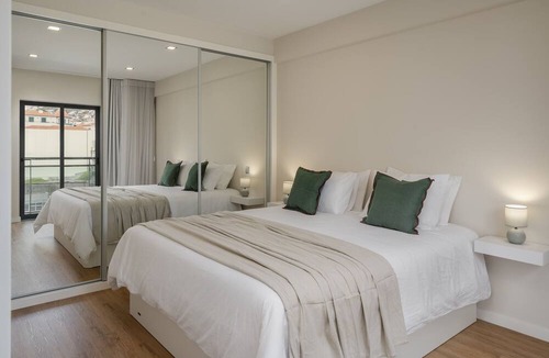 Sao Pedro Apartment | In the Funchal city center, Santa Luzia III