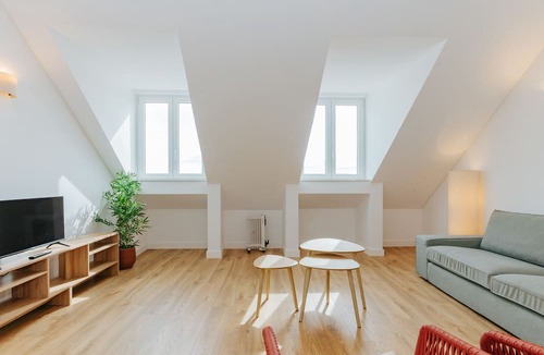Encarnacao Apartment | NEW! CASTLE VIEW FAMILY & FRIENDS BAIRRO ALTO