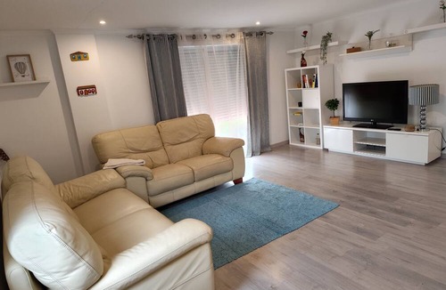 Setubal Apartment | Apartment in the center of Palmela. Close to beaches and mountains!