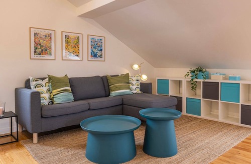 Paco De Arcos Apartment | Apartment T1 60m2, 1 bedroom at Paço de Arco