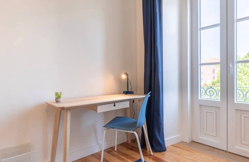 Paco De Arcos Apartment | Apartment T3 65m2, 3 bedroom at Paço de Arco