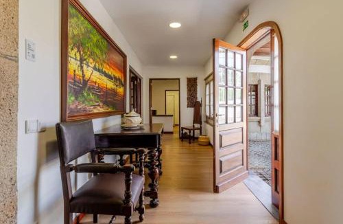 Cardielos House | Calejo House – Pool & Sports & Grill Retreat